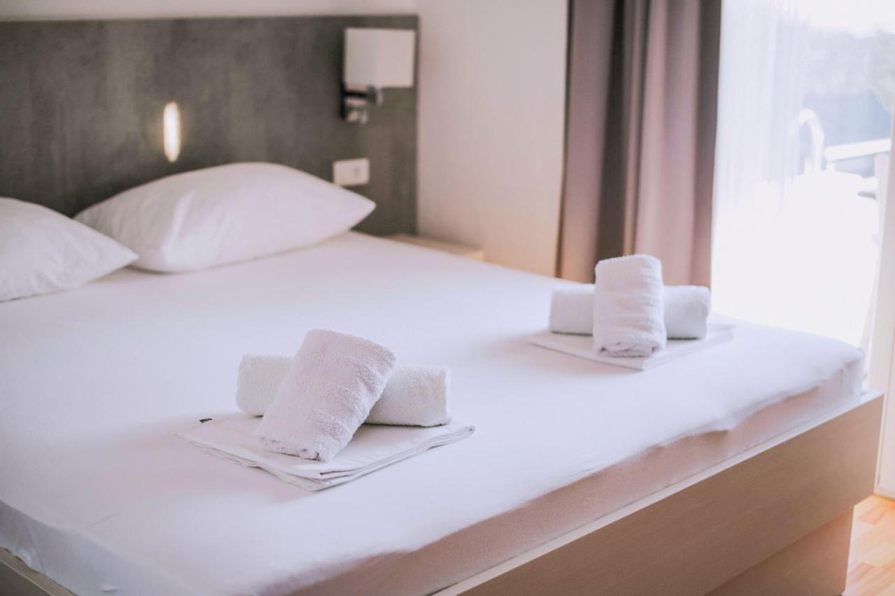 Apartment With Private Pool "Patricia" Μακάρσκα Εξωτερικό φωτογραφία