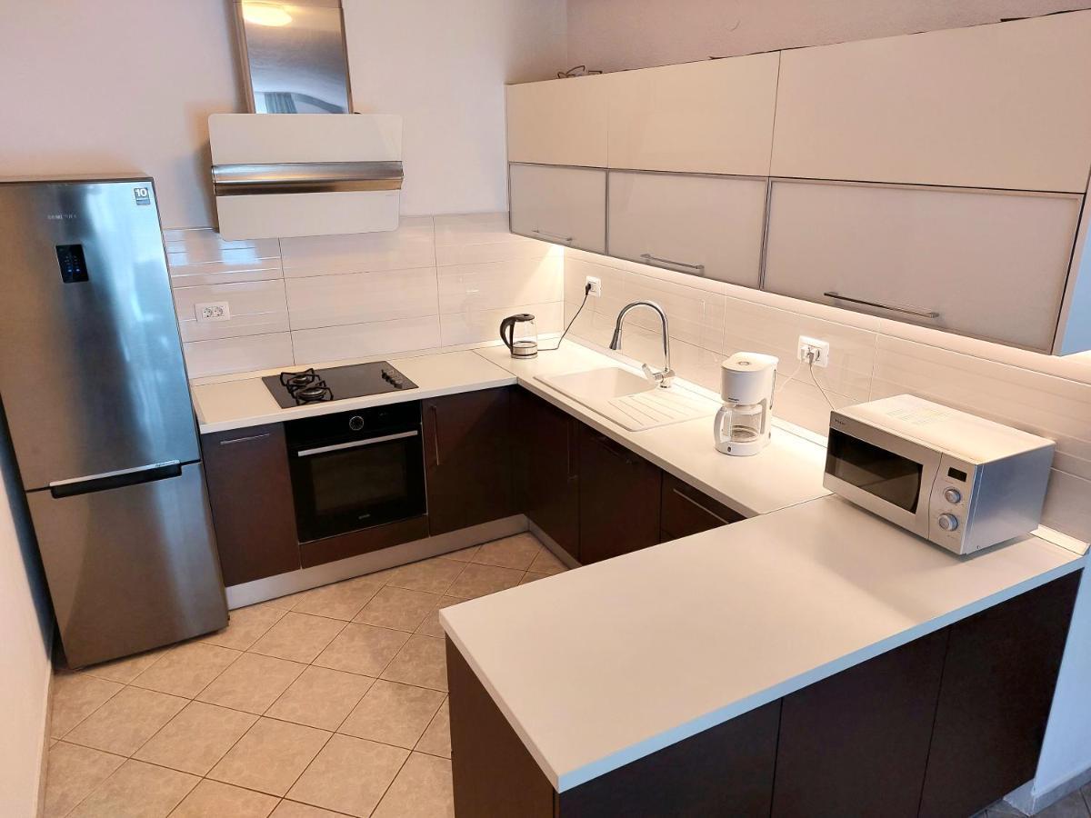 Apartment With Private Pool "Patricia" Μακάρσκα Εξωτερικό φωτογραφία